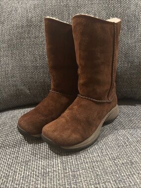 Merrell Brown Chestnut Suede Mid-Calf Winter Boots size 7 Like New